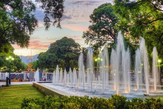 Plaza de la Independência